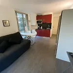 Studio Avec Terrasse, Vue Sur Jardin