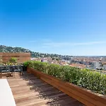 Rooftop Soha - 2 Bdr 2 Bthr 1 Toil - Clim Terrace Elevator Small Parking