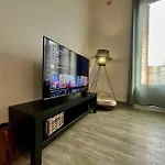 Toulon, Hyper Centre, Clim, 2 Chambres, Proche Plage