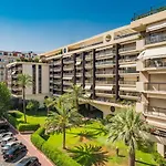 Wdf 2 Bedrooms 1Min Walk To Carlton Hotel