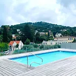 Oxford 1 Bedroom Apartment In A Brand New Building With A Pool