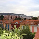 Maison Nicoise Au Calme Vue Mer