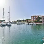 Studio Hyeres Port