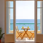 Sunny Private Apartment With Sea View Near The Beach