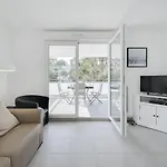 Apartment 79 Bay-1