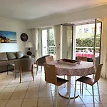 L'Emeraude T2 Terrasse Jardinet
