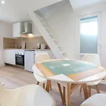 Atypical Tiny House Of 40M2 Looking Over A Garden In The Center Of Cannes