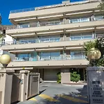 Studio Climatise Pour 2, Proche Plage Et Commerces, Animaux Admis, Wifi, Parking - Fr-1-466A-20