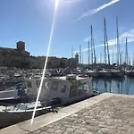 Studios Du Marin Sur Port De La Ciotat