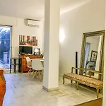 Cannes - Beachfront With Private Garden - Palm Beach Croisette