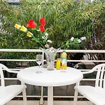 Perle Rare Croisette A Cote De L Hotel Carlton Centre Croisette Plage 1Mn 5Mn Du Palais 4P