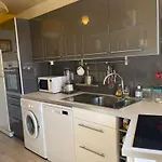 Bnb Renting Spacious 1 Bedroom Apartment In Antibes Center With A Parking