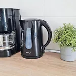 Maxbnb - Studio Cozy - Climatise - Wifi Fibre - 10 Min A Pied Gare -3-