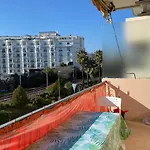 2 Rooms Facing South 300M From The Croisette Live In Le Bosquet