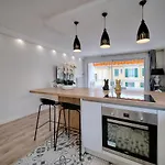 Immogroom - Renovated - Terrace - Air Conditioning - Parking Californie