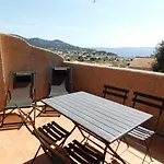 T2 Standing Vue Mer