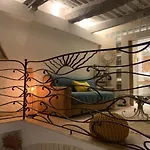 Appartement De Charme Au Coeur Du Vieil Antibes