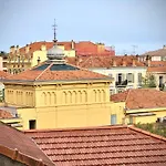 Centre De Cannes - Appartement Renove De 65 M2