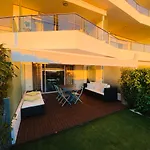 Luxury Flat Nice Panoramic View - Swimming Pool - Parking - Terrace