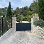 Appartement Confortable A Hyeres Avec Piscine Privee