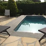 Villa L'Adret - piscine jacuzzi non chauffée en hiver