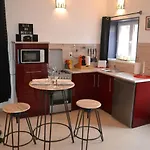 Studio Avec Spa Privatif - Gite Du Moulin 62130 Pierremont