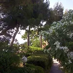 Saint-Mandrier-Sur-Mer, Ravissant T2 Vue Mer