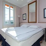Three Bedroom Two Bathroom Apartment In Center Of Cannes On Quiet Street Minutes From The Palais - 2002