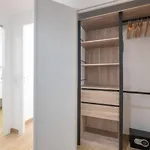 Comfy Apartment With Residential Swimming Pool