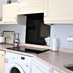 Duplex Cosy Avec Piscine, Terrasse Et Parking Prive A 20 Min De La Plage - 4 Pers. - Fr-1-252A-78