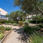 Delicate 1 Bedroom Close To The Beaches - Dodo Et Tartine