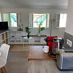 Cozy Apartment With Terrace - Old Town
