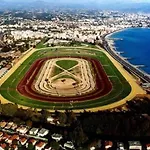 F2 Neuf Calme Climatise Wifi Parking - 1,5 Km Mer
