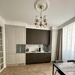 Grand Studio Neuf