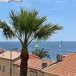 Cannes Pointe Croisette : Superbe Logement Vue Mer