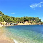 Villa Bella I
