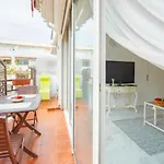 Cannes Apartment 3 Mins From The Beach