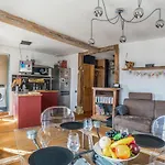 Wonderful Apartment With A View On The Port Of La Seyne-Sur-Mer - Welkeys