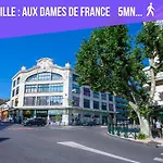 Le Petit Paradis