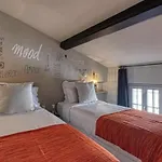 C075-Old Town Cannes - Duplex Apartment