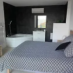 Villa Vue Mer - Hyeres Plage - Les Embruns