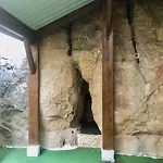La Maison Du Rocher