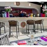 Hotel La Perouse Nice Baie Des Anges