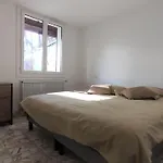 Tres Bel Emplacement Pour Cet Appartement
