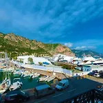 Stunning Beaulieu Sur Mer Retreat Chic With Air-Conditioning And Breathtaking Views