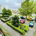 Luminous Apartment With Parking Near The City Center