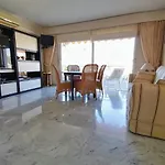 Appartement 1 Piece Golfe Juan Front De Mer