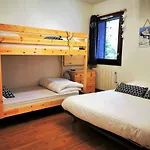 Appartement T2 Confortable Avec Terrasse Et Jardin, Au Coeur Des Gets, Proche Pistes Et Commerces - Fr-1-598-90
