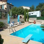Studio Avec Piscine Dans Mas Provencal