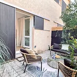 Ravissant T1 Avec Jardinet Proche De La Mer